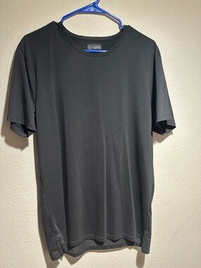 Cuts Clothing Black Short-Sleeve Crew Tee